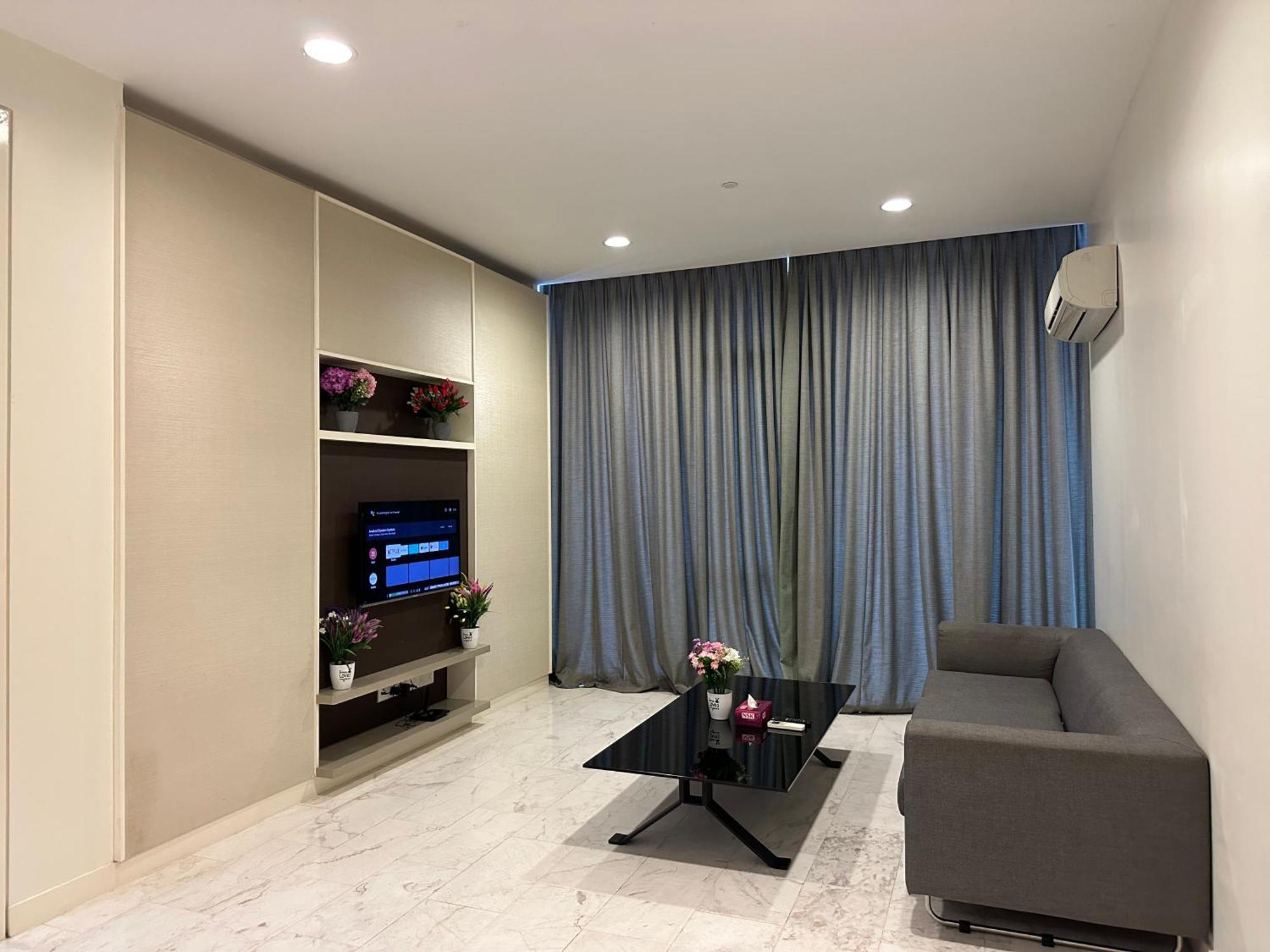Platinum Klcc By Rainbow
