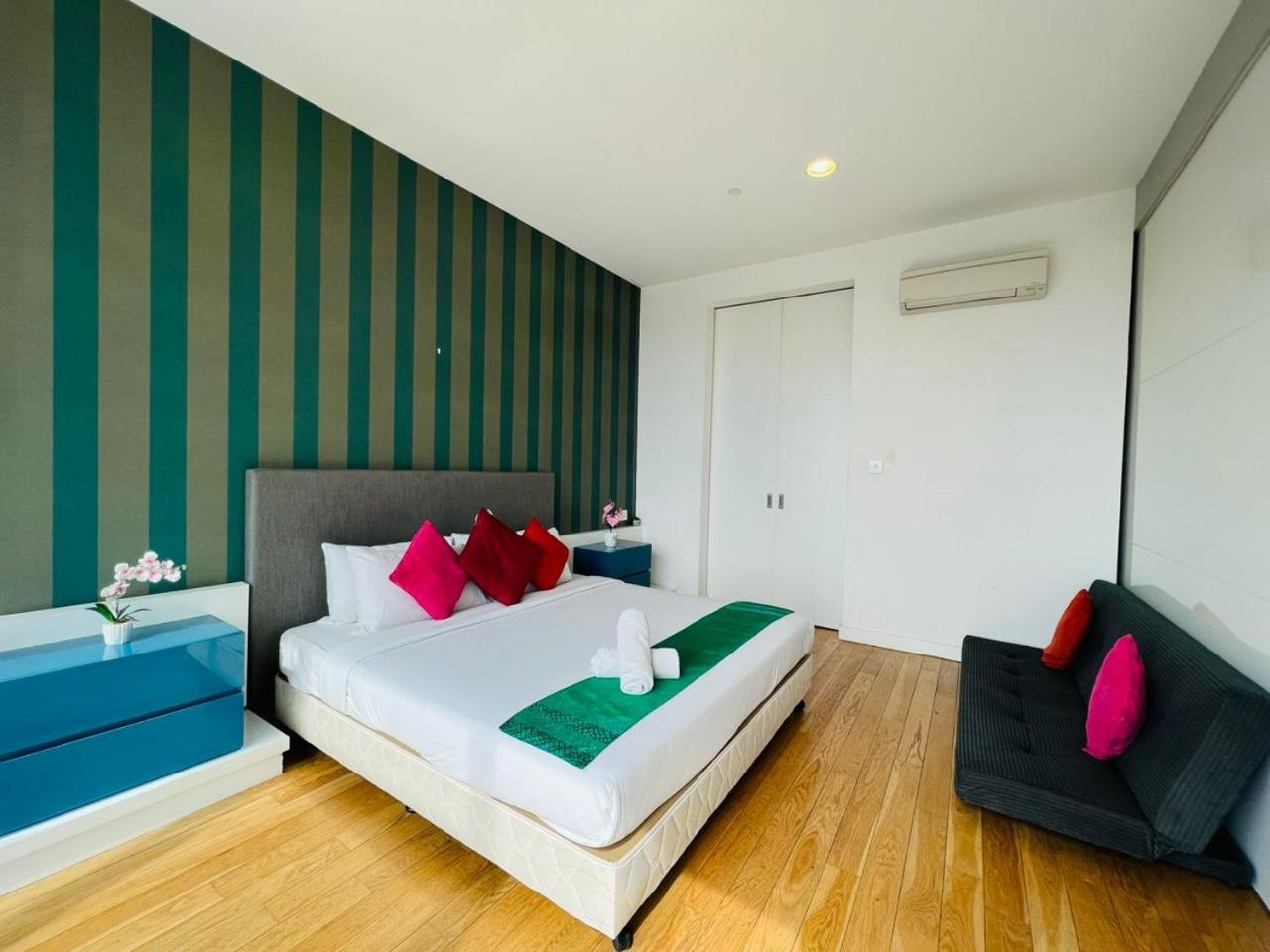 Apartment Platinum Klcc By Rainbow *